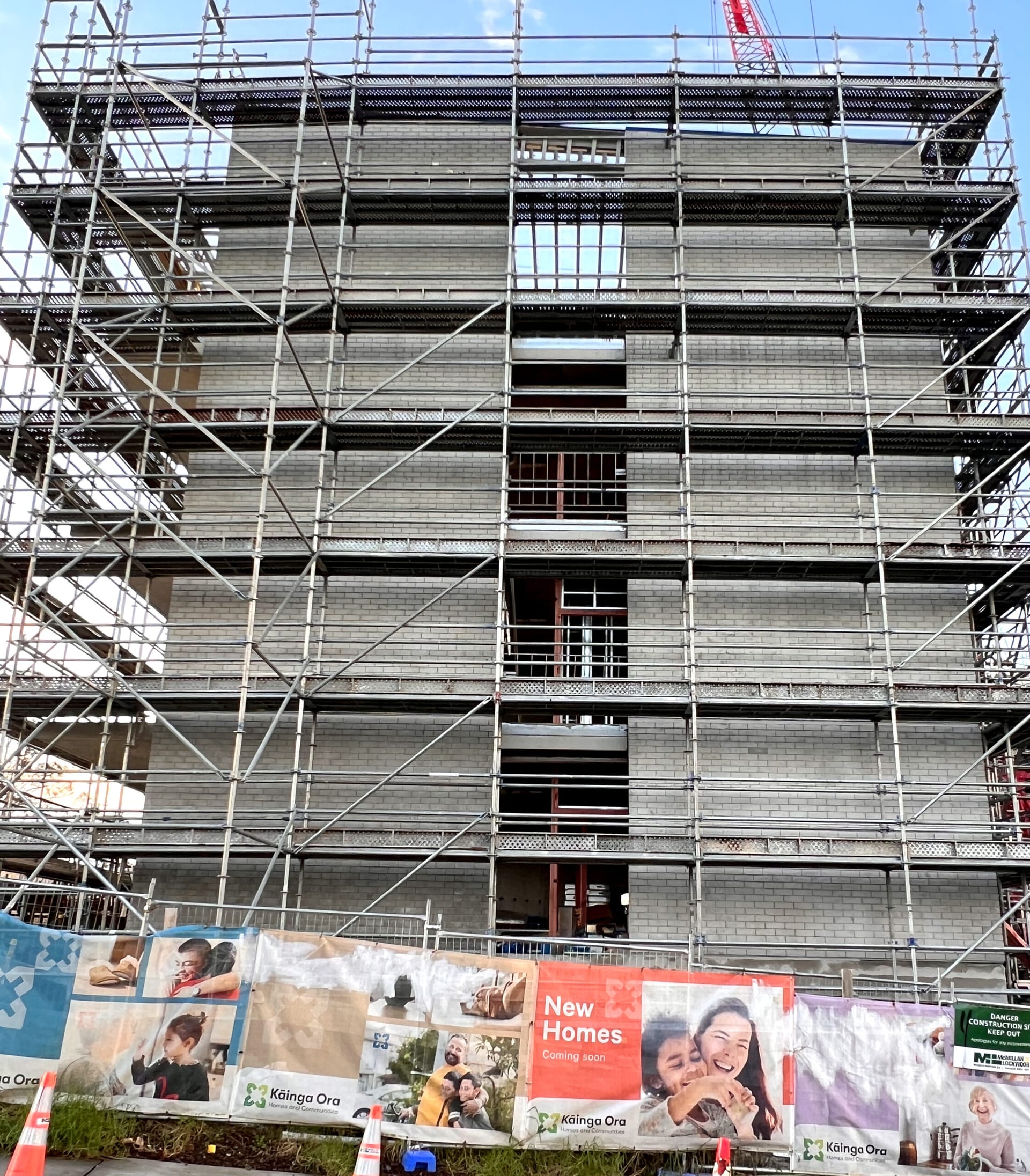 Patterned brick-form precast façade at Kāinga Ora Hill Crescent, New Lynn